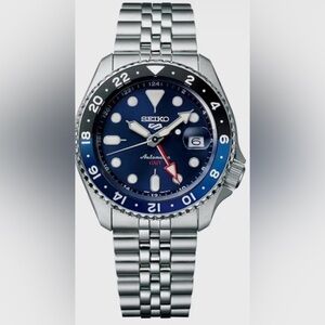 Seiko Men’s GMT Dive Watch - Blue Dial with Red GMT Hand